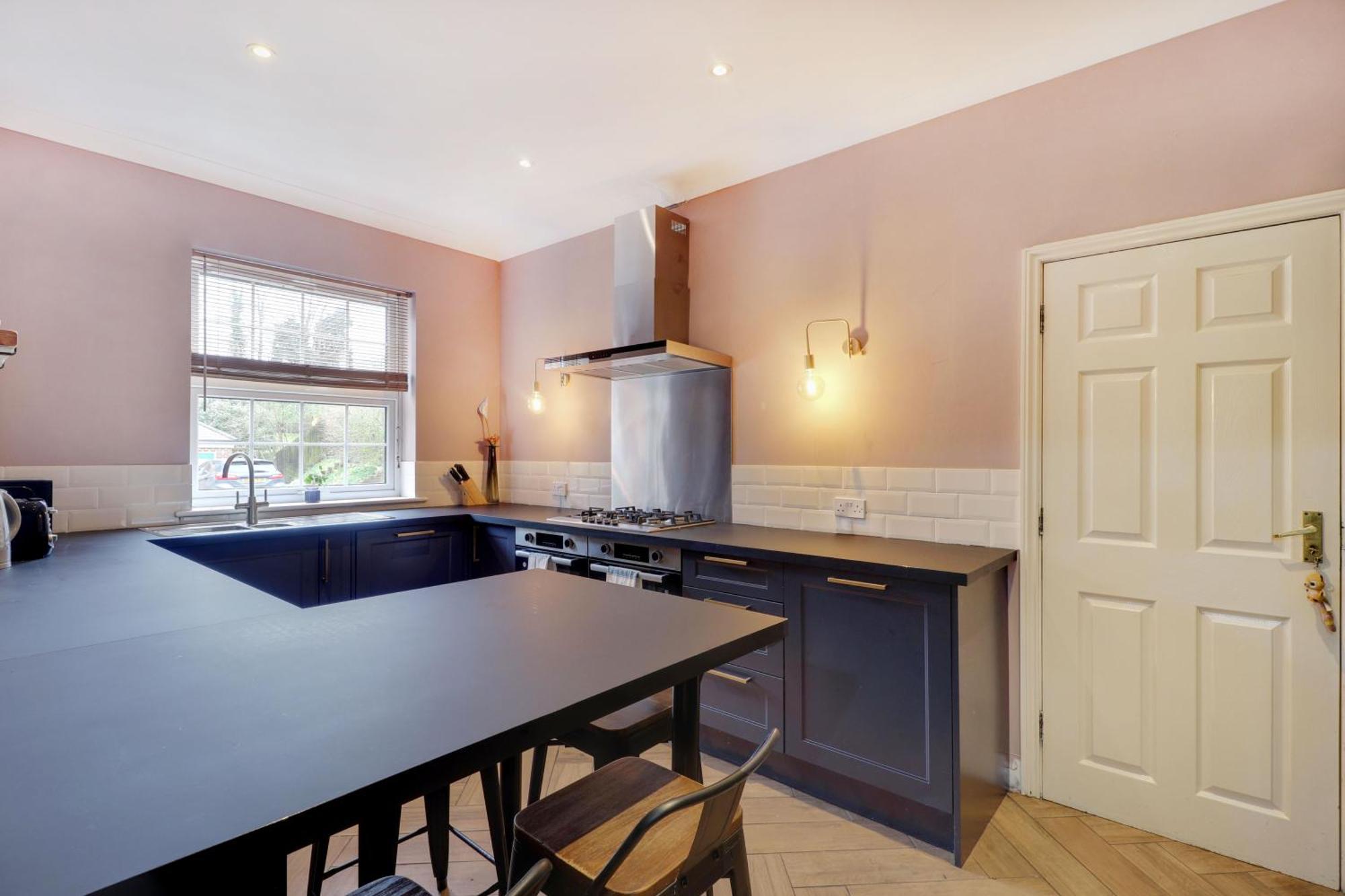 Perfect Home In Central Tunbridge Wells, Sleeps 10 Exterior photo